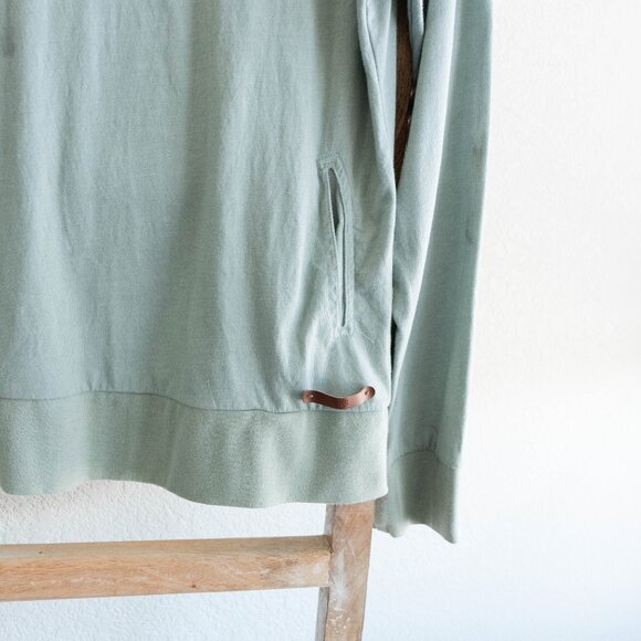 BKE Buckle Sage Mint Hoodie Sz Medium Twisted Rope Drawstrings Kangaroo Pocket - Picture 8 of 12